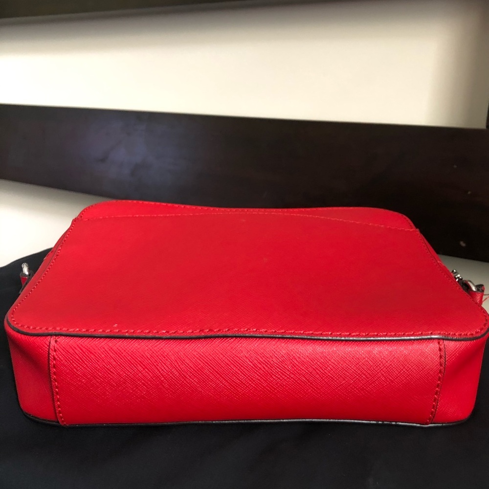 Calvin Klein Red Bag (see description/pics) - Picture 3 of 9